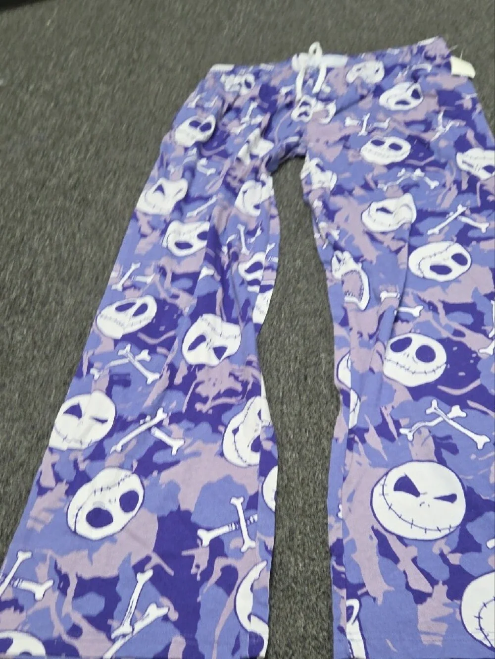 (#3C) Disney Purple Camouflage Skull-Print Pajama Pants - Picture 6 of 6